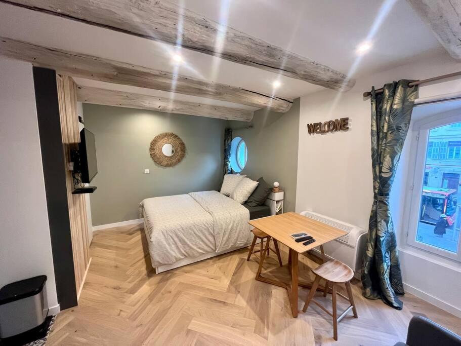 Apartamento Cocon Cosy Au Coeur Du Vieux Port Marsella Exterior foto